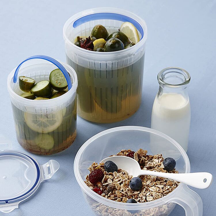 Plastic Pickle Jar with Strainer Flip Transparent Pickle Storage Container with Strainer Insert